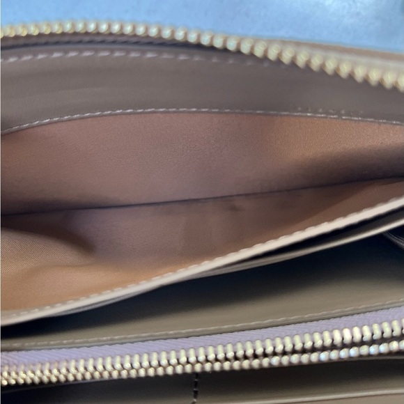 BURBERRY Large Zip Around Nova Check Leather Wallet - Picture 5 of 6